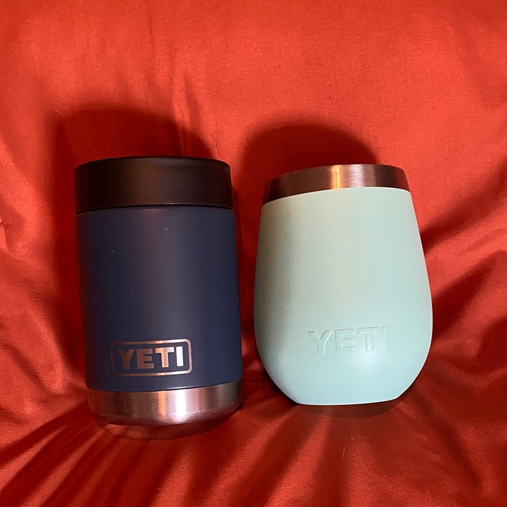 YETI Navy and Light Blue Drinkware Set